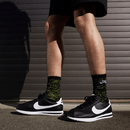CORTEZ Preto e – Branco Clean