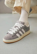Tênis Campus 00s Feminino "Grey White" – Cinza Premium